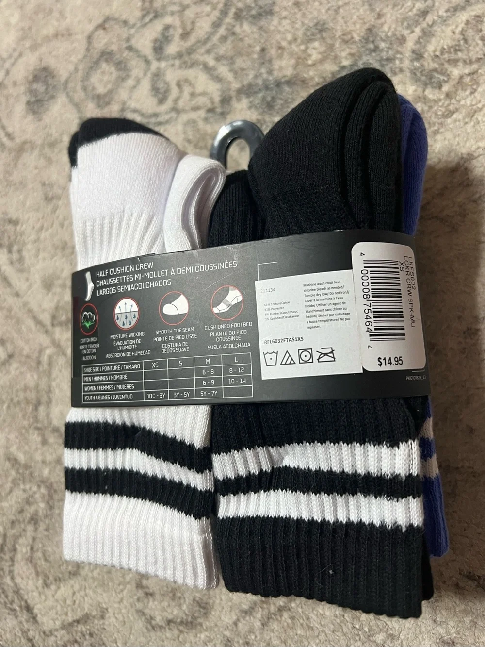 LCKR youth crew socks 6 Pair. 10c- 3y